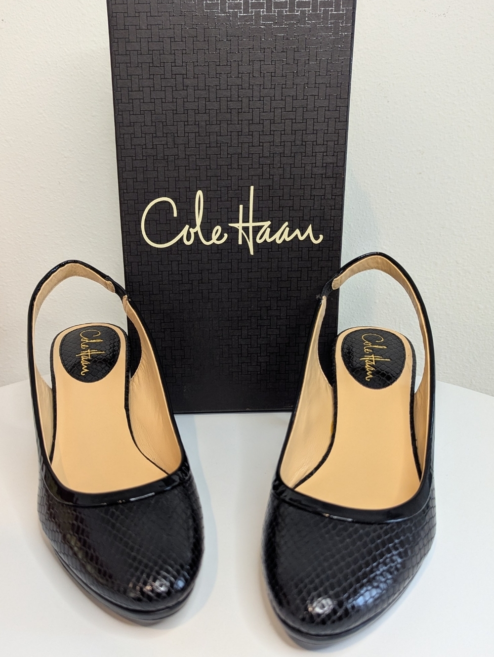 Cole Haan Carma Air Black Snake Embossed Slingback Pumps Sz 8B w/Box